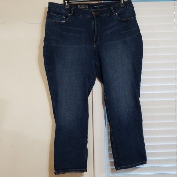 lee jeans with cell phone pocket